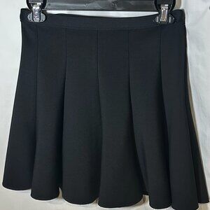 Abercrombie Mini Skater Skirt Black pleated small